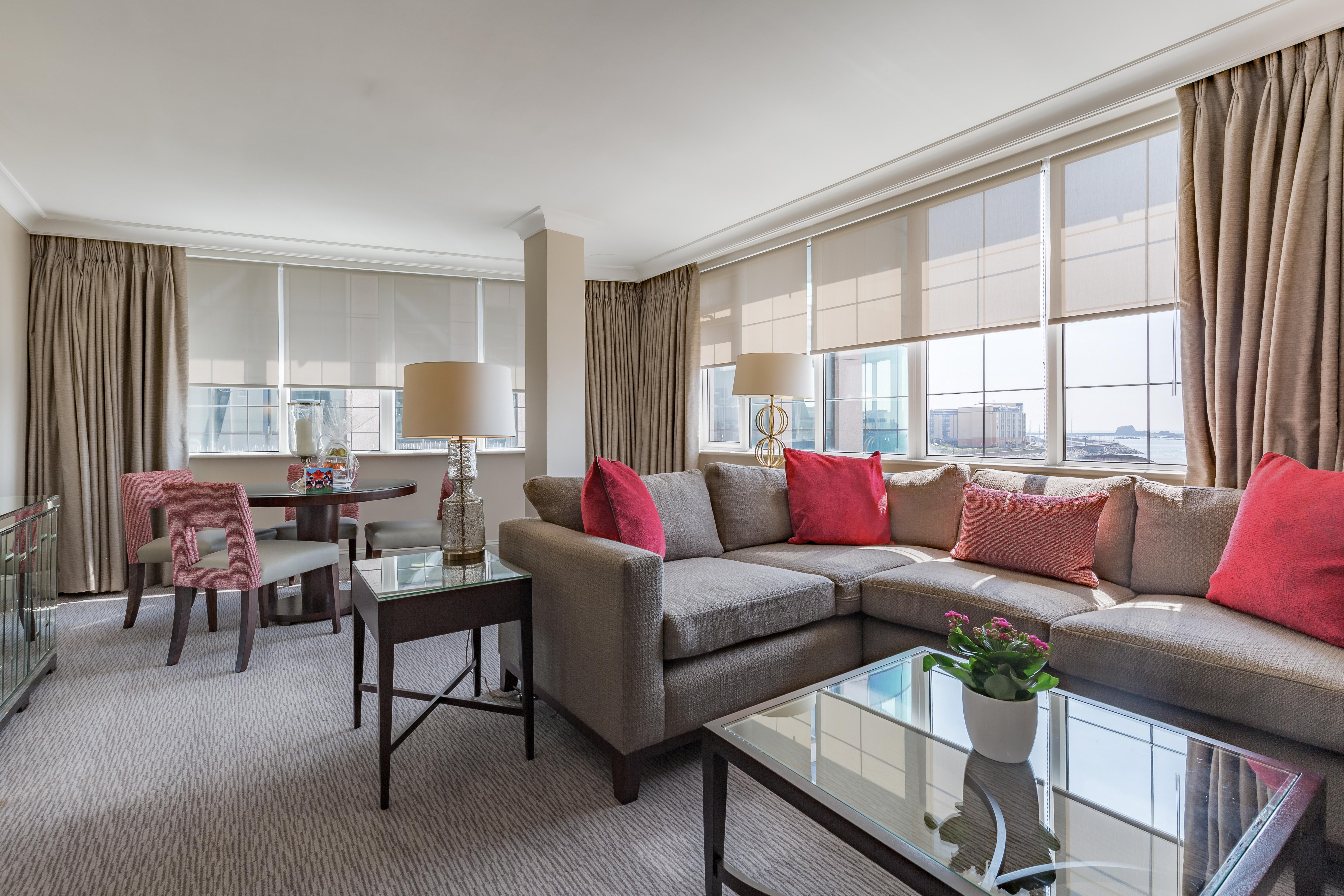 Bdl泽西大酒店&Spa 圣赫利尔泽西 外观 照片 A suite at the InterContinental London The O2